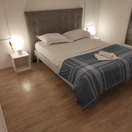 Tres Bel Appartement Avec Grand Jardin, Proche De Paris วิทรี-ซูร์-แซน ภายนอก รูปภาพ